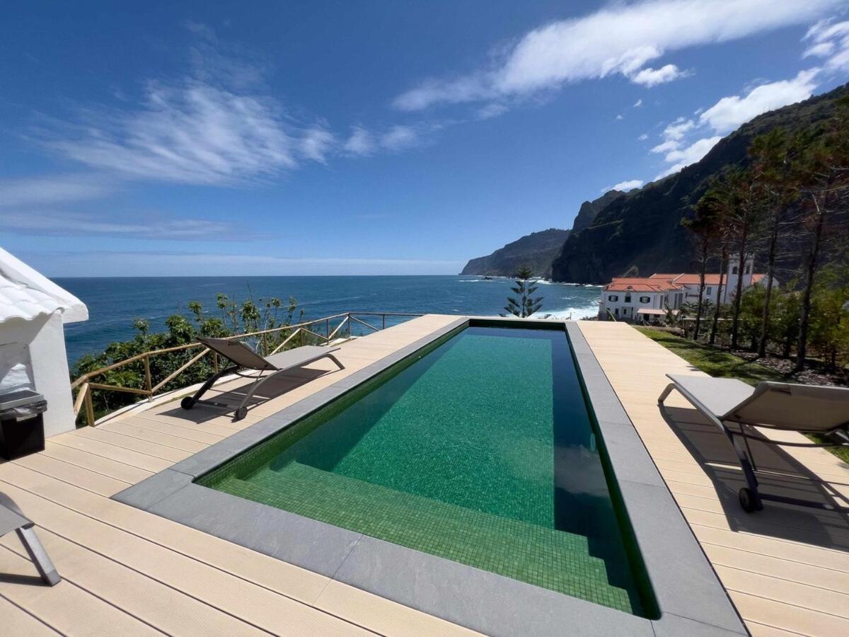 Villa Casa Del Mar- Wonderfull Sea Views & Swimming Pool à Ponta Delgada  Extérieur photo